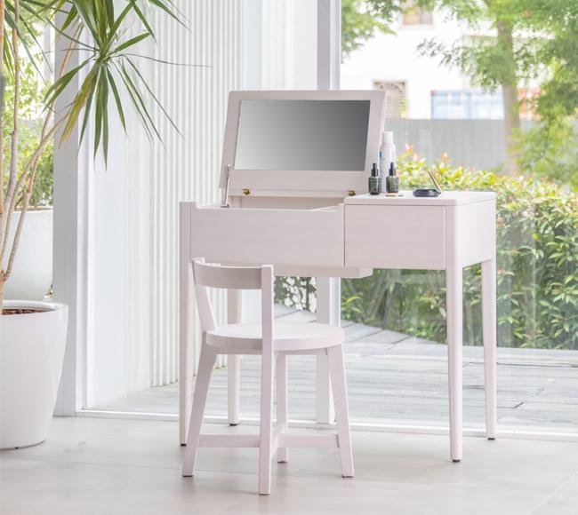 不語化妝桌HW_情境